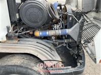 2003 Freightliner CST112