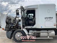 2003 Freightliner CST112