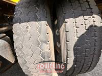 2014 Peterbilt 389 6X4 T/A GLIDER SLEEPER TRU