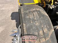 2014 Peterbilt 389 6X4 T/A GLIDER SLEEPER TRU