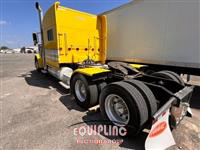 2014 Peterbilt 389 6X4 T/A GLIDER SLEEPER TRU