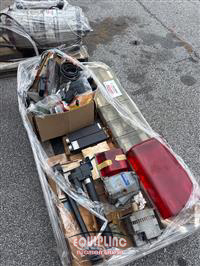 1950 Miscellaneous light/PARTS 4PALLETS OF MISC PARTS/LIGHTS