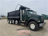 2011 Mack GRANITE GU713 QUAD AXLE DUMP T