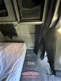 2020 International LT625 6X4 T/A SLEEPER TRUCK TR