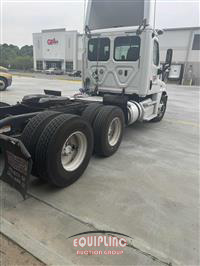 2013 Freightliner Cascadia
