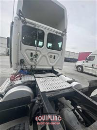 2013 Freightliner Cascadia