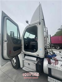 2013 Freightliner Cascadia