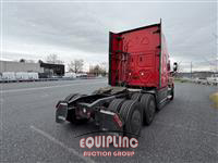 2021 Freightliner CASCADIA 126