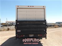 2016 Chevrolet 3500 4X2 S/A 14FT BOX TRUCK