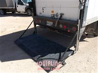 2016 Chevrolet 3500 4X2 S/A 14FT BOX TRUCK