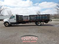2011 Ford F-650 4X2 S/A 24FT STAKE BODY 
