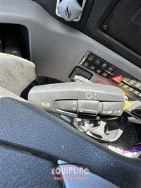 2020 Freightliner CASCADIA 6X4 T/A SLEEPER TRUCK