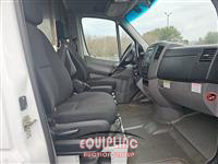2017 Freightliner SPRINTER 2500 4X2 S/A CARGO VA