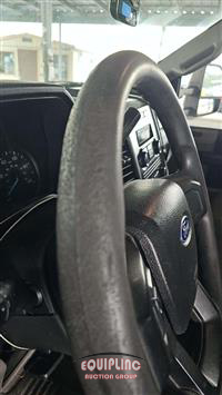 2017 Ford F550 4X2 S/A SERVICE BODY TRUC