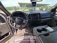 2017 Ford F550 4X2 S/A SERVICE BODY TRUC