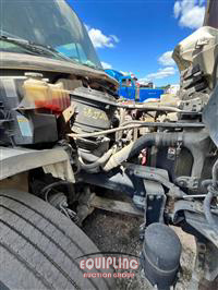 2009 Freightliner M2 BOX TRUCK