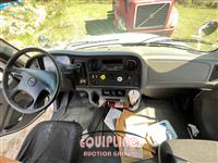 2011 Freightliner M2