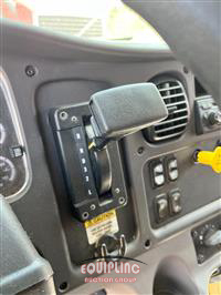 2011 Freightliner M2