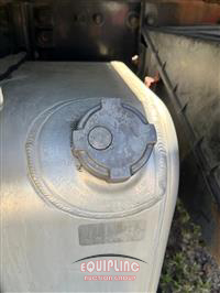 2011 Freightliner M2