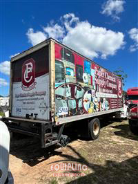 2011 Freightliner M2