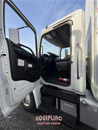2019 Hino 268 4X2 S/A 26FT BOX TRUCK