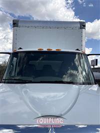 2018 International 4300 4X2 S/A 26FT BOX TRUCK