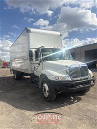 2018 International 4300 4X2 S/A 26FT BOX TRUCK