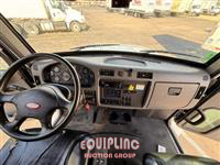 2017 Peterbilt 337 4X2 S/A 26FT CDL REQUIRED 