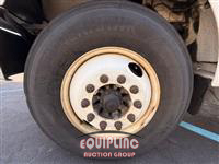 2017 Peterbilt 337 4X2 S/A 26FT CDL REQUIRED 