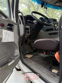 2022 Peterbilt 579 4X2 S/A CAB & CHASSIS