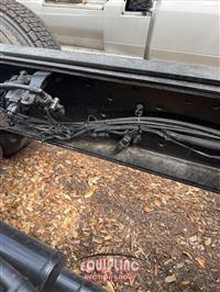 2022 Peterbilt 579 4X2 S/A CAB & CHASSIS