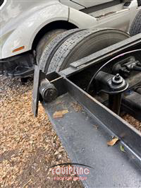 2022 Peterbilt 579 4X2 S/A CAB & CHASSIS