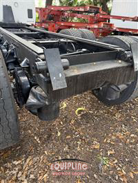 2022 Peterbilt 579 4X2 S/A CAB & CHASSIS