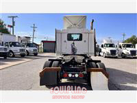 2013 Kenworth T800 6X2 S/A DAY CAB