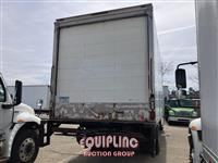 2017 International 4300 6X2 S/A 26FT NON CDL BOX 