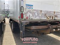 2017 International 4300 6X2 S/A 26FT NON CDL BOX 