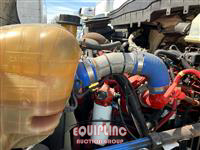 2017 International 4300 6X2 S/A 26FT NON CDL BOX 