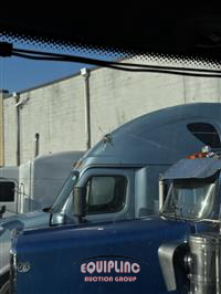 2018 Freightliner CASCADIA 6X4 T/A SLEEPER TRUCK