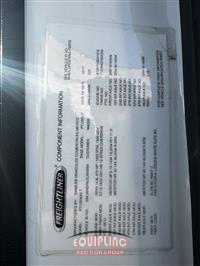 2018 Freightliner CASCADIA 6X4 T/A SLEEPER TRUCK