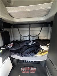 2018 Freightliner CASCADIA 6X4 T/A SLEEPER TRUCK