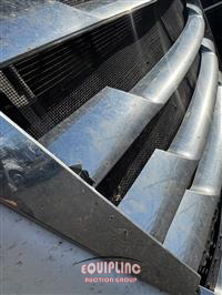 2018 Freightliner CASCADIA 6X4 T/A SLEEPER TRUCK