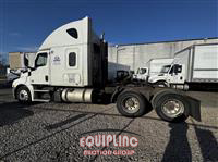 2018 Freightliner CASCADIA 6X4 T/A SLEEPER TRUCK