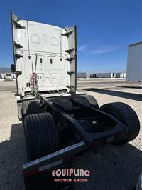 2022 Freightliner Cascadia