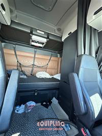 2022 Freightliner Cascadia