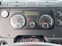 2015 Freightliner CASCADIA 4X2 S/A EXPEDITOR TRU