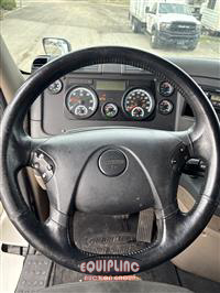 2015 Freightliner CASCADIA 4X2 S/A EXPEDITOR TRU