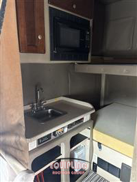 2015 Freightliner CASCADIA 4X2 S/A EXPEDITOR TRU