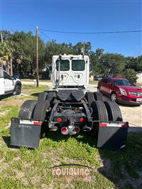 2013 Freightliner CASCADIA