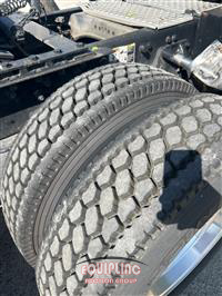 2019 Kenworth T680 6X4 T/A SLEEPER TRUCK TRA