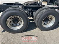 2019 Kenworth T680 6X4 T/A SLEEPER TRUCK TRA